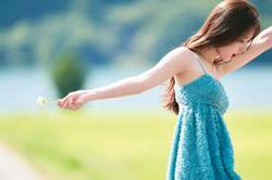 モデル・俳優 宮本茉由、初のランジェリー＆温泉シーンにも挑戦 最初で最後の“メモリアル写真集”が2026年1月21日発売決定