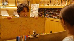 白洲迅「きれいな顔してるなと思って…」妻・堀田茜の似顔絵を描くも独特のタッチにスタジオも衝撃「期待を裏切らない」『私たち結婚しました』第4話