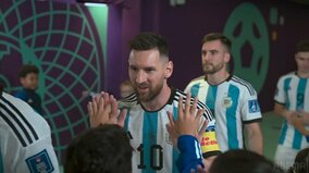 熱戦前にファンイベント状態 「神の子」メッシ、子どもに大人気でウインクのサービスまでする「神対応」