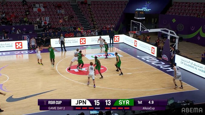 「その位置から打つか！」富樫勇樹、“美しすぎるディープスリー”を炸裂「たまらん！」残り３秒で決めた長距離砲にファン歓喜【バスケ日本代表】 3枚目