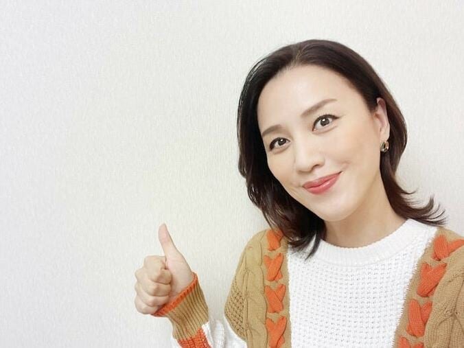  遼河はるひ、雰囲気が変わったヘアカット＆カラーの姿を公開「なかなかのレイヤーに最初ドッキリ」  1枚目