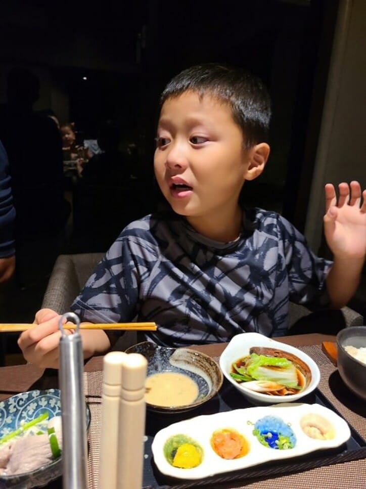  小原正子、長男が食事中に泣き出してしまった理由「まだまだ大人の味やね」 