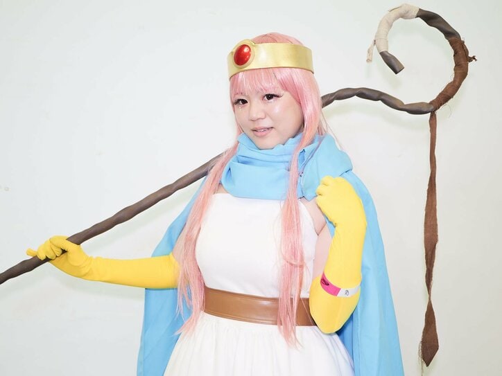 [照片/图片] “我很喜欢《勇者斗恶龙》，想和大家聊聊” 女贤者的角色扮演者，选择“粉色”的理由是什么？ 3