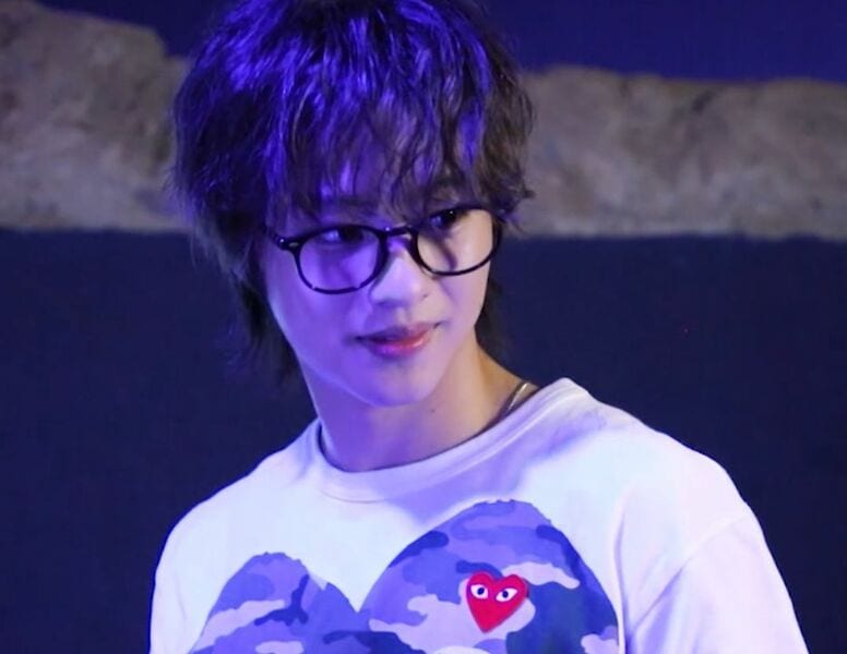 「ビジュ良すぎ」メガネ姿に反響！イケメンすぎると話題の高1男子、11人に告白された女子と早くも両想い？水族館デートで急接近『今日好き』チェンマイ編第3話