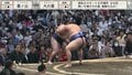 「化け物です」「将来楽しみ」“規格外の大器”、押し力士相手に圧勝 強者の表情にも注目「大物感ハンパない」