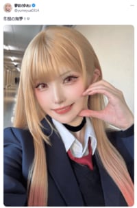 「嘴唇什麼的動畫還原度超高」《戀上換裝娃娃》喜多川海夢冬服cosplay獲得「一如既往的高品質」讚賞如潮