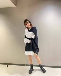川口葵、キュートなモノトーンコーデ披露に「スタイル良すぎ」「可愛い～！！！」