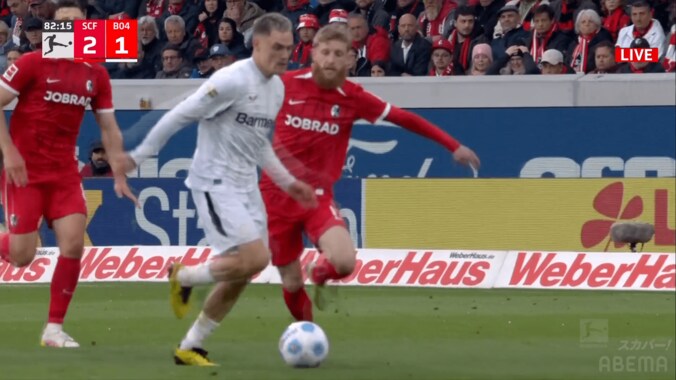 天才すぎる…ドイツの至宝の“一人で完結ゴラッソ”にファン衝撃！「ヴィルツえぐいて」「何もないところから決めてきた」圧巻ドリブルシュートの一部始終 4枚目