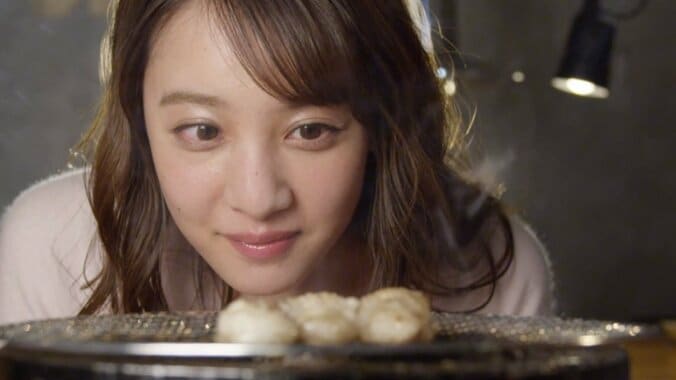 メシテロリスト・池田ショコラ　極上の激ウマ肉料理を妖艶に平らげる 1枚目