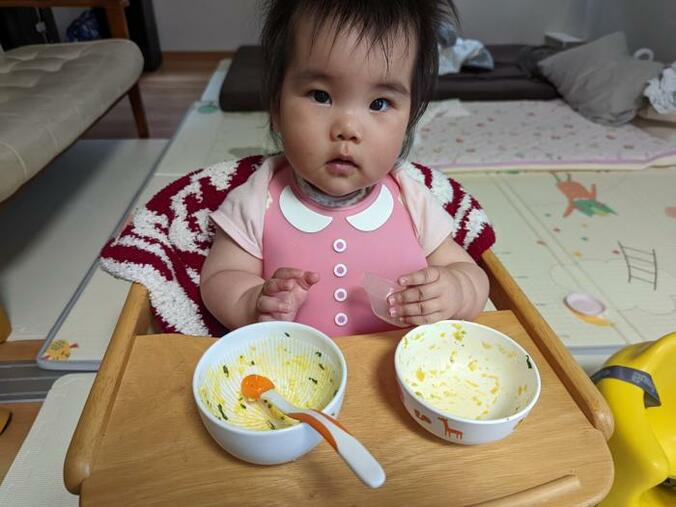  チェリー吉武、妻・白鳥久美子が作った離乳食を娘が完食「泣いて残すと思った」  1枚目