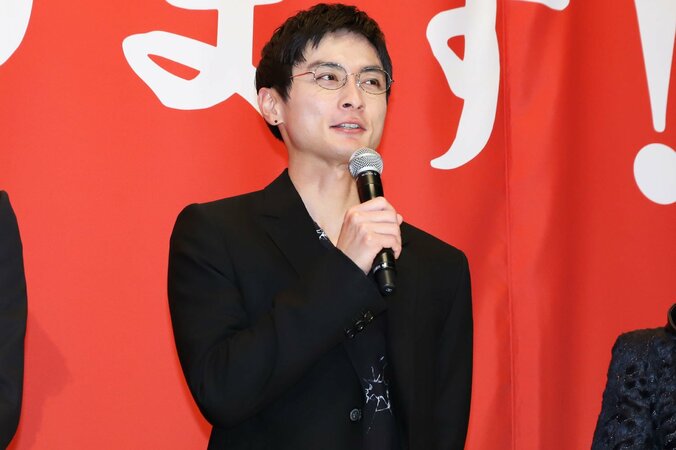 成田凌、体調不良から復活し見事な口上を生披露「これが主演の力か！」 7枚目