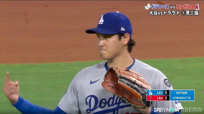 大谷VSトラウト、2度目の“再戦”は162キロ圧巻Kも“笑顔なし” 1打席目から激変…張り詰めた空気に「容赦ない」「出力が違う」 2枚目