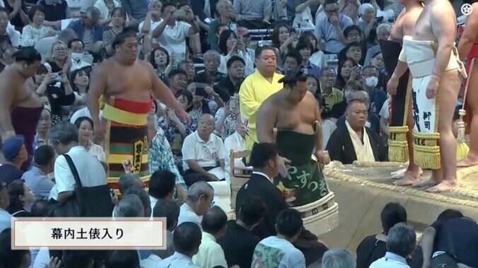 メッセージ性が強い翔猿の化粧まわし