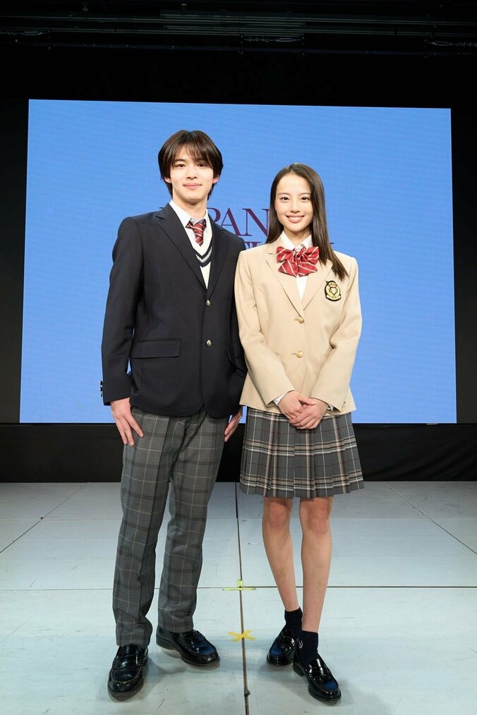 【写真・画像】“第12回日本制服アワード”三浦舞華＆今井暖大がグランプリに 過去には乃木坂46メンバーも受賞　1枚目