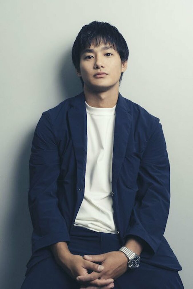 野村周平インタビュー アメリカの暮らしで優しくなれた「日本人は他人のことを気にしすぎ」 4枚目