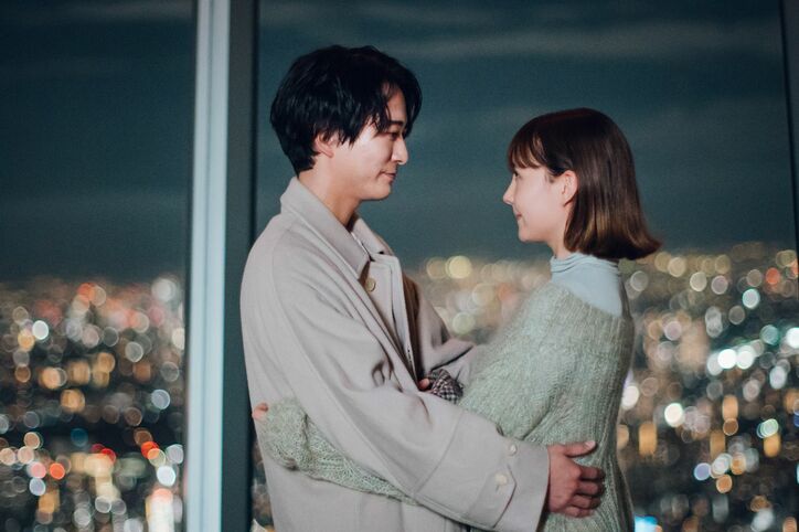 浅香航大＆トリンドル玲奈の濃厚キスに千鳥ノブ、三浦翔平、ベッキーが席を立ち呆然「2分はしてた」『私たち結婚しました2』最終回