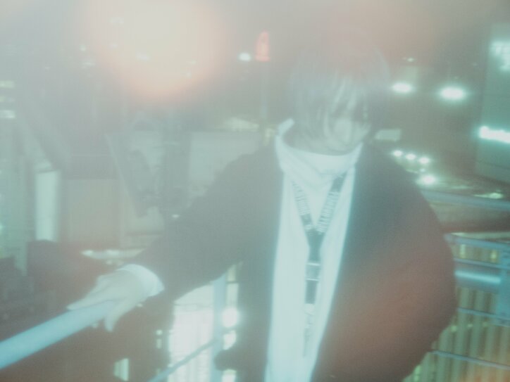 ラッパーのQujaとビートメイカーのKUVIZM、シングル『Vary』をリリース！