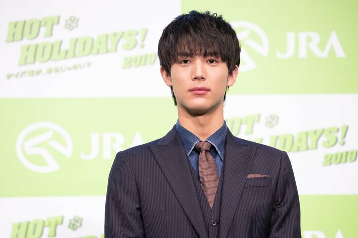 高畑充希、CM共演の中川大志＆葵わかなに「フレッシュで果汁が出そう」