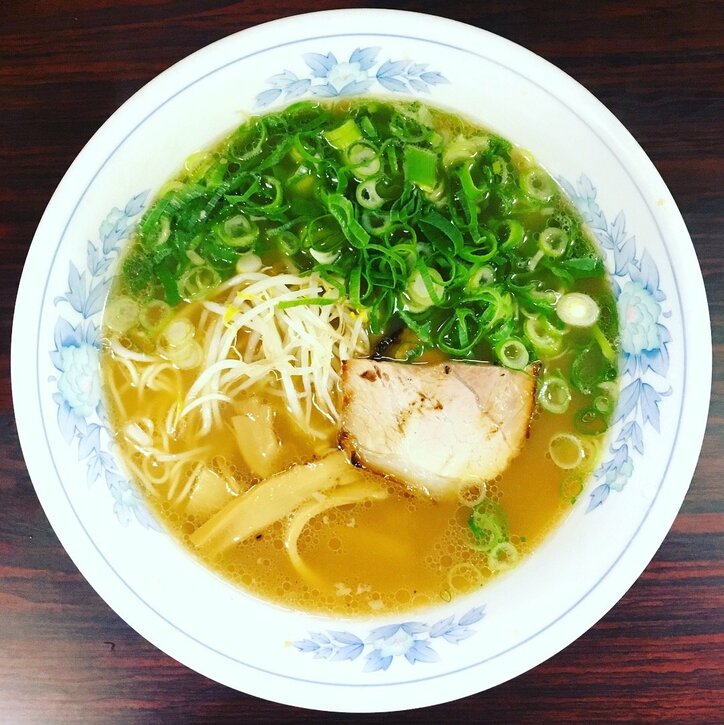 【連載】大衆酒場大学・7コマ目　路面電車に乗って、広島「ぎょうざの美和」へ