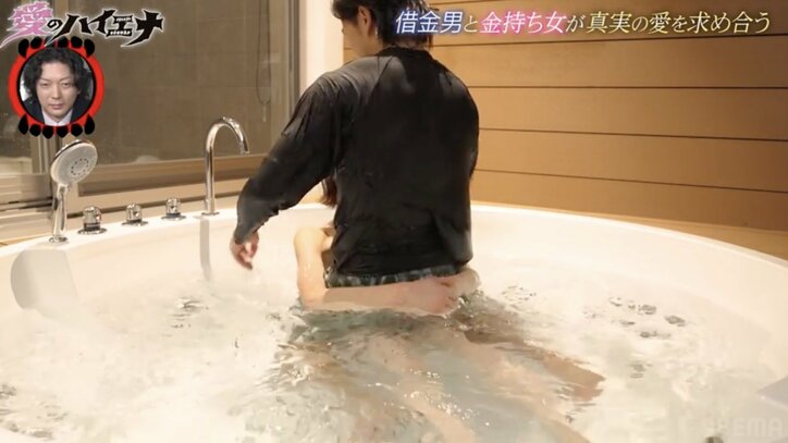 【写真・画像】男が女の顔を抱え込み…神田うの、マッチョバーの“過激メニュー”に驚愕「こんなことやるの！？」　3枚目