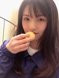 道重さゆみ『配信っっ♪と、クリームって美味しいね』