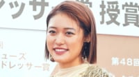王林(26) 美脚際立つミニスカート姿で地元・青森の『弘前さくらまつり』を満喫「脚長っ!かっこいい〜」