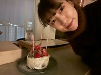 桃『誕生日BOYがもうすぐ帰ってくる…!』