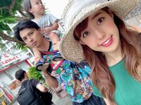 アレクサンダー『沖縄到着‼️ だ  なはなは❤️のシーサ』