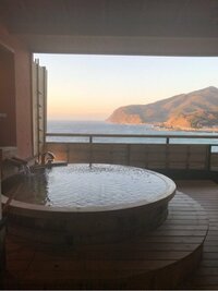 小林麻耶『温泉へ』