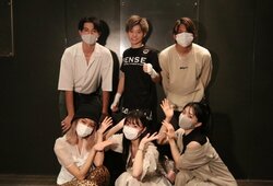 “しょあ”こと有井渚海が「Road to ONE 3rd」でTKO勝ち 観戦した恋ステメンバーが祝福