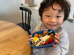  エハラマサヒロの妻、長男が幼稚園を卒園したことを報告「素敵な先生と、素敵なお友だちに恵まれました」 