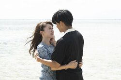 綾瀬はるか似美女、カップル成立で熱いキス「私の事選んでくれてありがとう」『シャッフルアイランド Season2』 