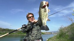 【バスフィッシング入門】手軽に魅力を満喫できる「オカッパリ・スタイル」