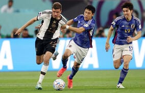 「クソッ！と思う」W杯優勝経験のケディラがドイツの守備と交代策に苦言、「遠藤はやりたい放題」とドイツに足りないものを指摘