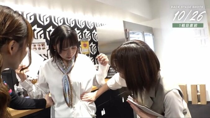 「信じられないほどのくびれがある！」松嶋桃のスタイルを女性陣がチェック
