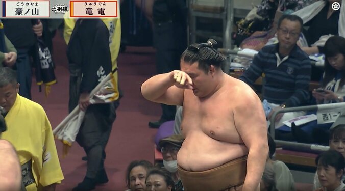 振り返ったらパックリ流血