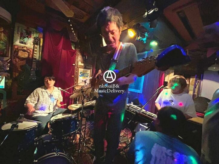 【写真・画像】　1枚目