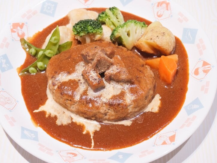 【写真・画像】あの薬や犯人を食べられる!?ユニークなメニューが登場する「名探偵コナンカフェ」レポート 9枚目