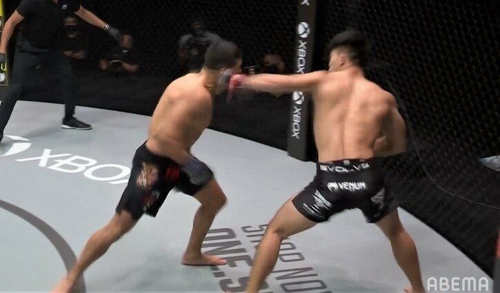 圧巻の“73秒”TKO、敗者“逆ギレ”で波紋「早すぎる。なぜ止められたのか理解できない！」