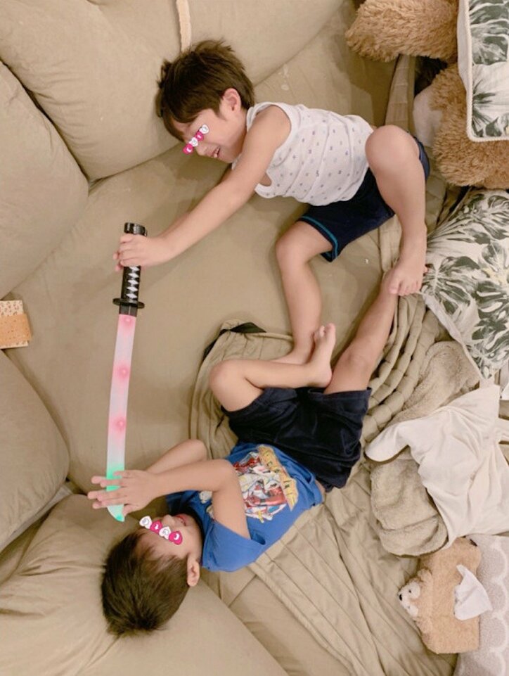 辻希美、長男が作った“ウルトラマンコスモス”に感激「マイクラの天才」