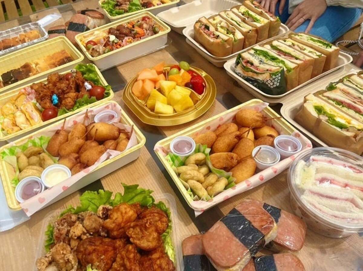 元AKB48西野未姫、早起きして作った8人分の弁当「14期でピクニックしま