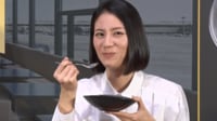 【映像】カレーを頬張る松下奈緒