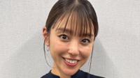 水着動画が100万再生・岡副麻希(32) 7カ月長女の最新ショットに反響「ママに似て可愛い」「めちゃめちゃ綺麗なお顔立ち」