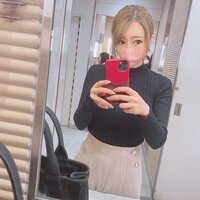 日菜あこ『保護者会で隠したかった「ギャル感」』