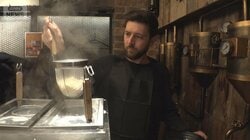 “スシよりラーメン”訪日客 市場規模10年で1.6倍「一番満足した飲食」人気上昇の理由