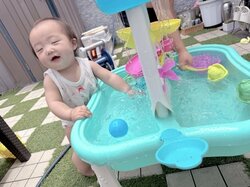 辻希美、次女・夢空ちゃんの“プールデビュー”を報告「夢中になって遊んでお昼寝」
