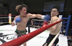 左フック一閃、衝撃“前のめり”KOに「一発でひっくり返した」「これは飛んでる…」驚嘆の声