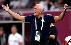 「とても優れたPKセーバー」W杯出場決めたオーストラリア、GK交代の理由を監督が明かす「不安を植え付けるため」