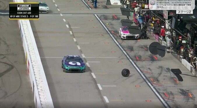 「まさに空飛ぶタイヤ」ピットレーンで目を疑う光景　放送席も驚き隠せず「あ、転がってる！」「これ相当危険ですよね」 2枚目