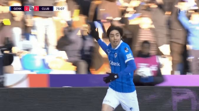 「もはや雷神だ」伊東純也、衝撃の30m爆走スーパーゴール！復帰戦で４人翻弄の圧巻突破「おかえりヒーロー！」「純也が純也してる」 4枚目